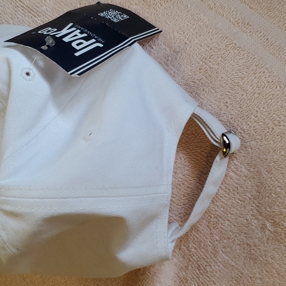 Premium Dad hat - Picture 2 of 4